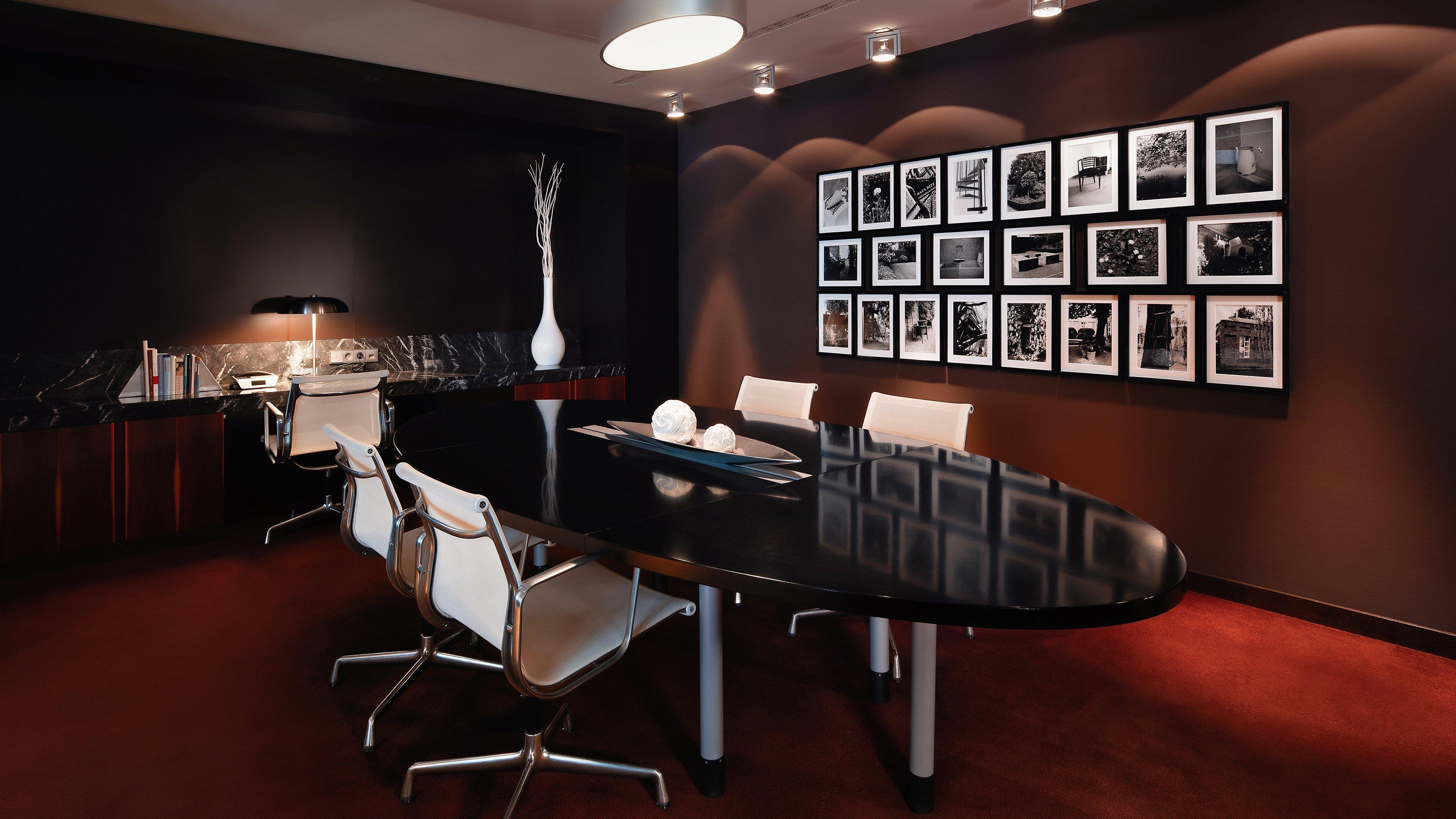 Intercontinental By Ihg 5*